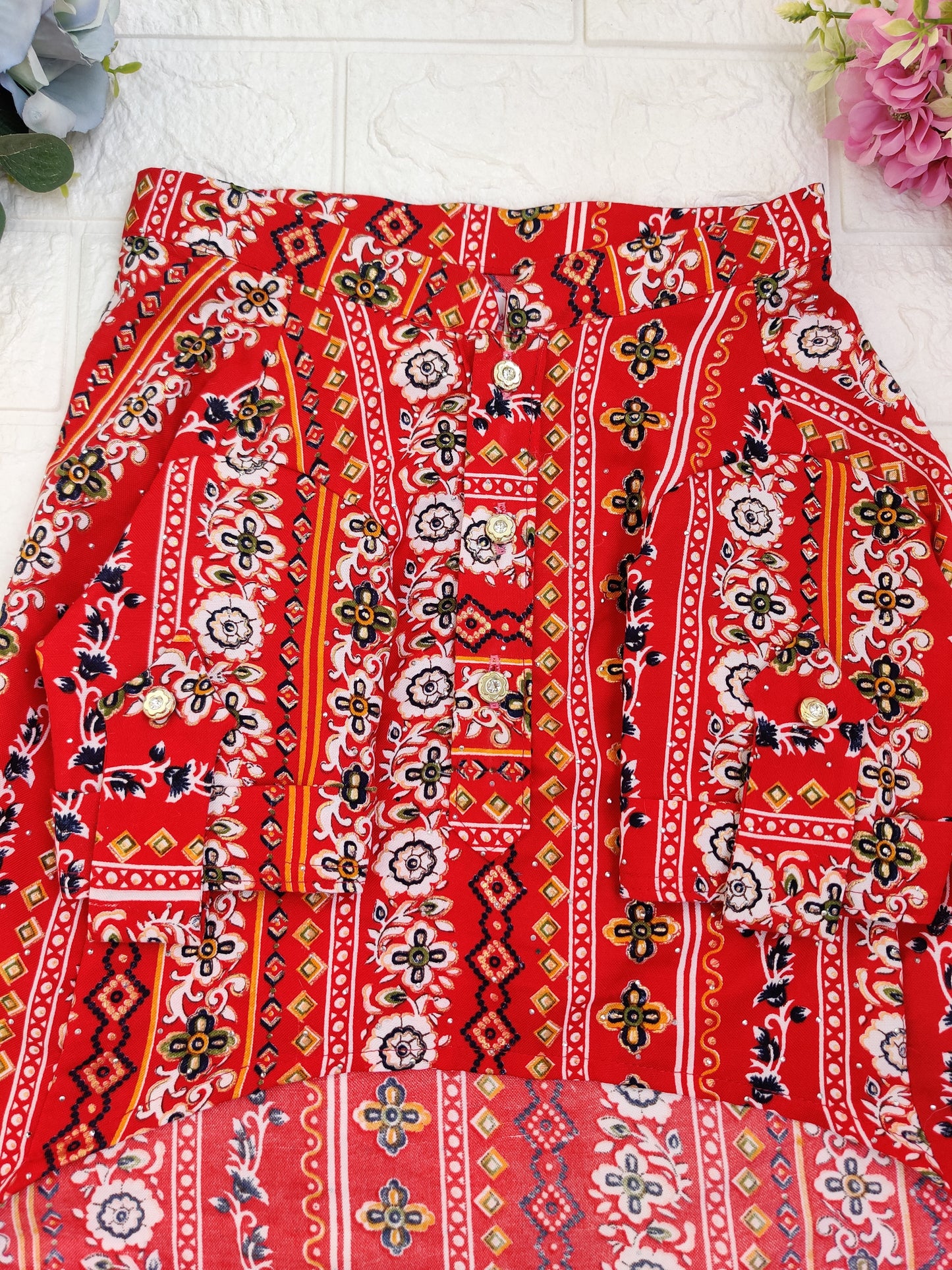 Laal Jashn Kurta