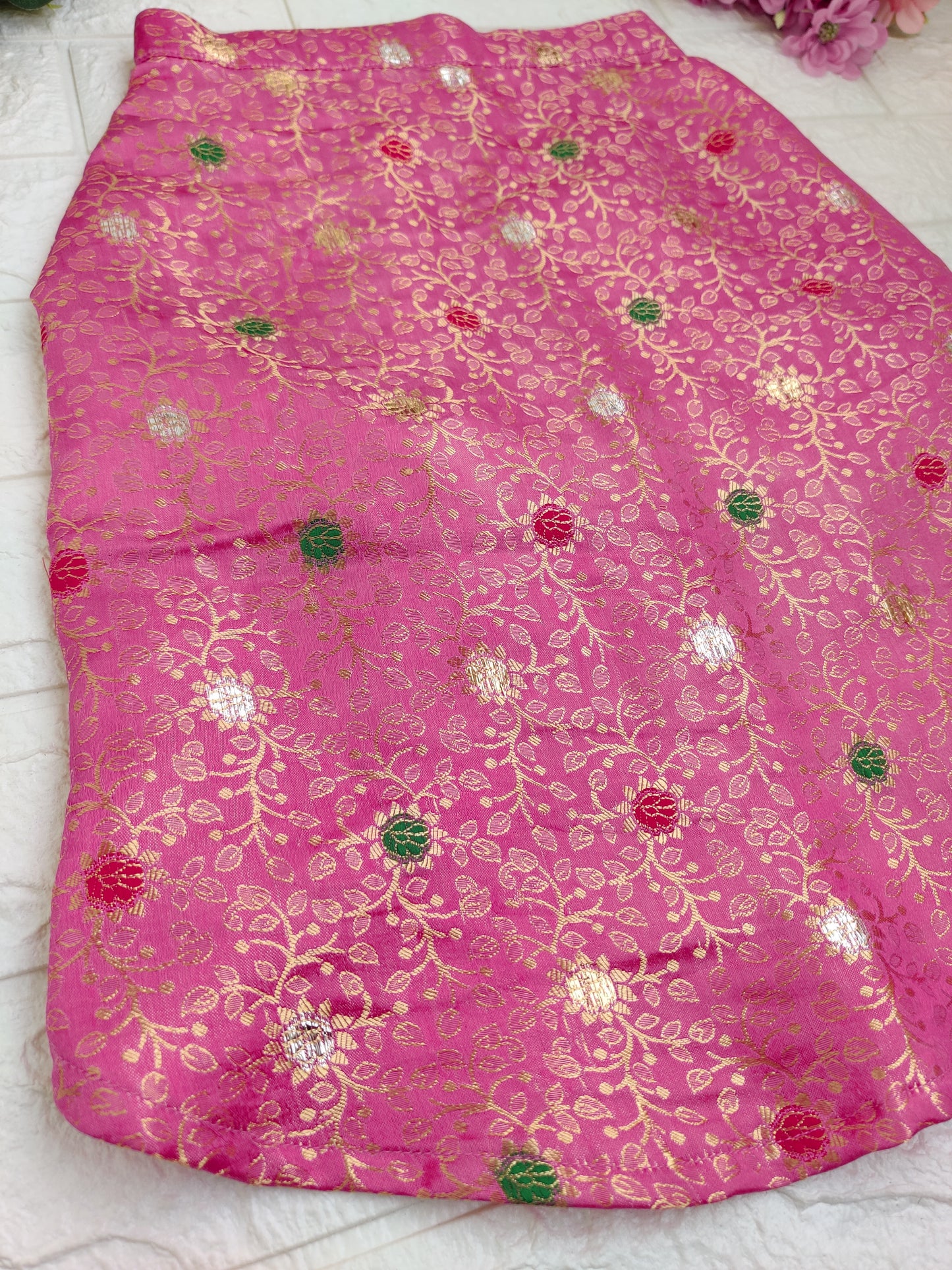Gulabi Masti Kurta