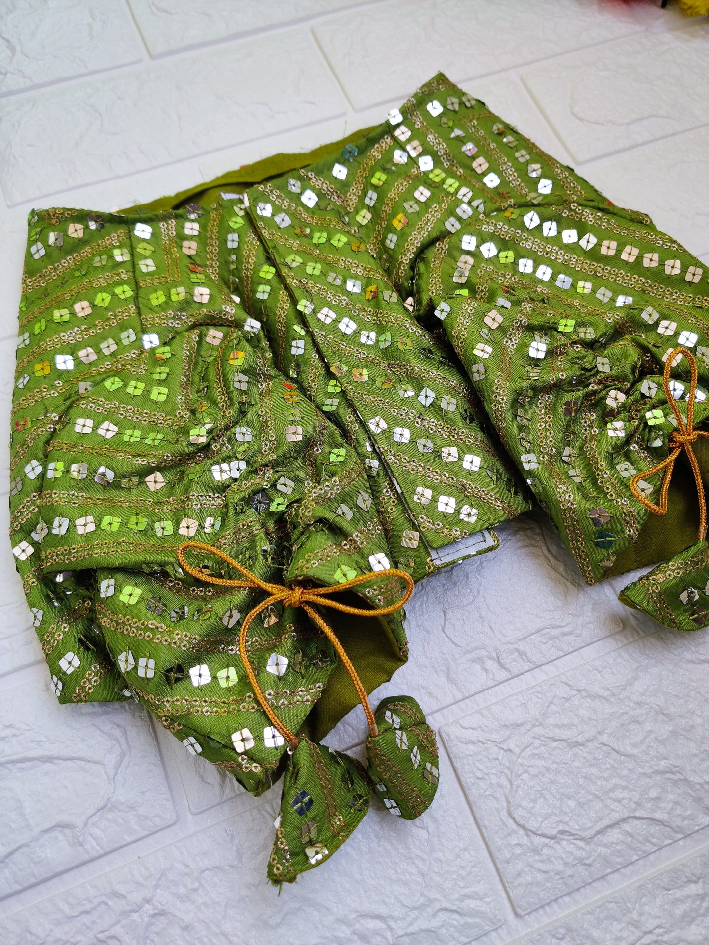 Henna Leheriya Lehenga