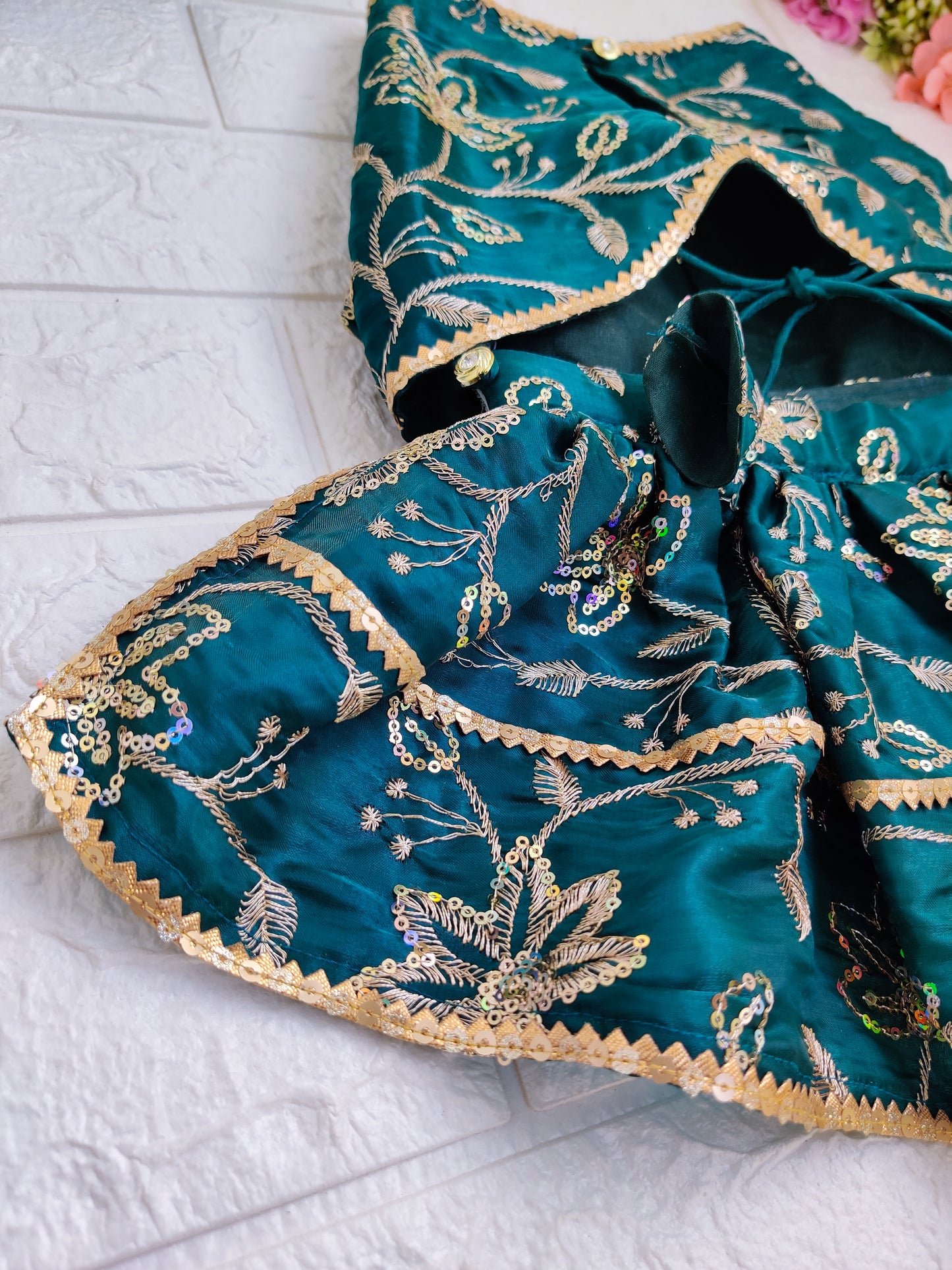 Morni Lehenga