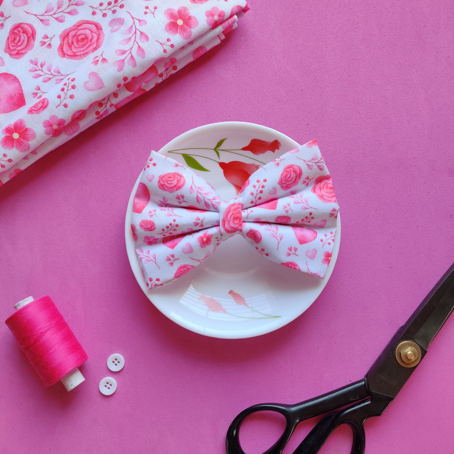 Flying Hearts Classic Bow