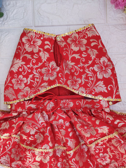Laal Pari Lehenga