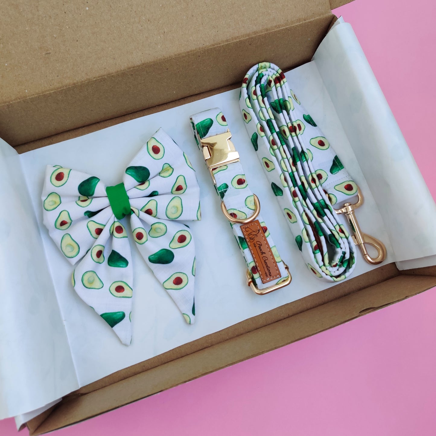 Avocado Collar + Leash + Sailor Bow